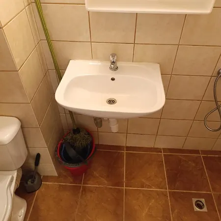 Kuchcity With Balcony Apartment
